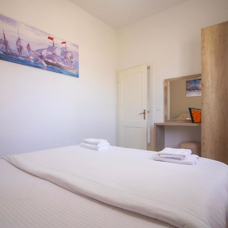 Hotel Princ 골렘 외부 사진