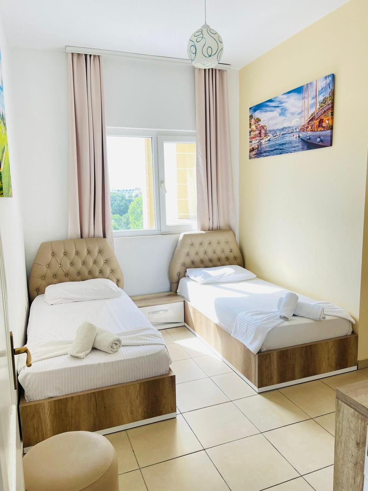 Hotel Princ 골렘 외부 사진