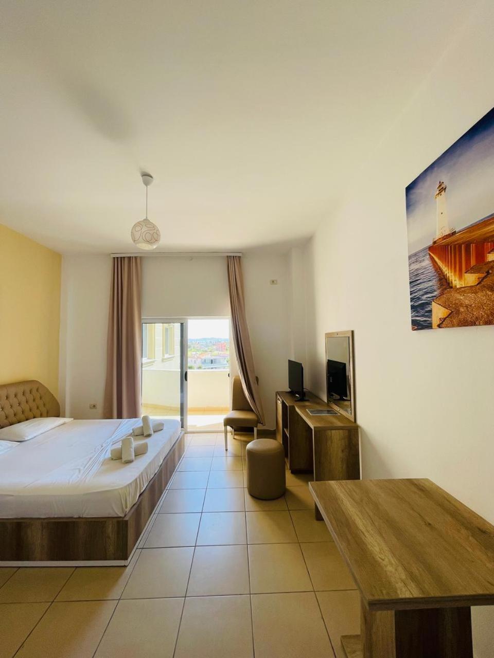 Hotel Princ 골렘 외부 사진