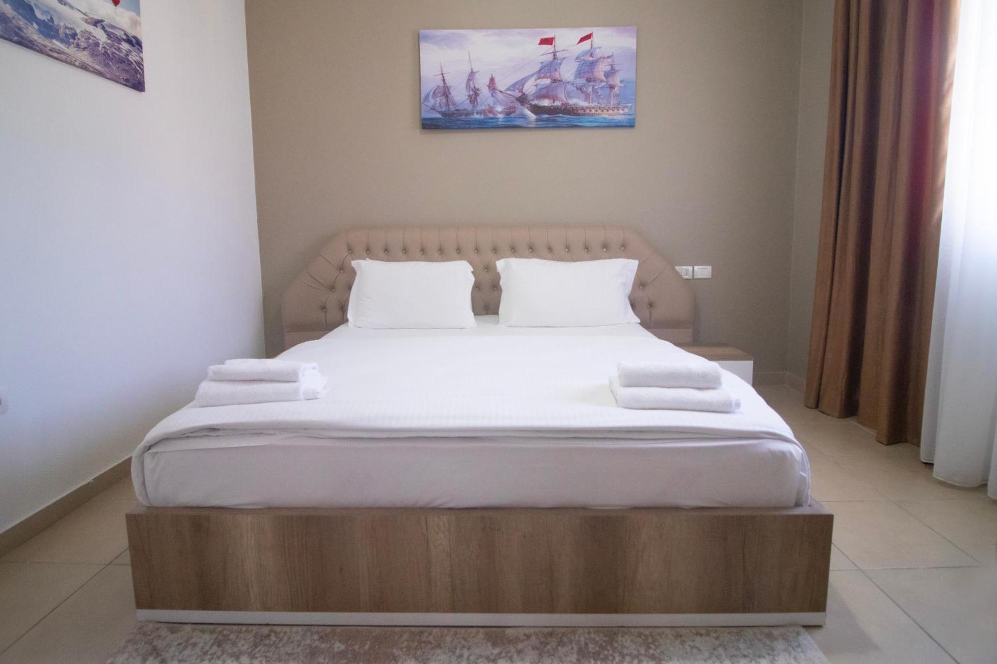 Hotel Princ 골렘 외부 사진